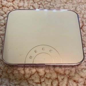 Becca eyeshadow palette